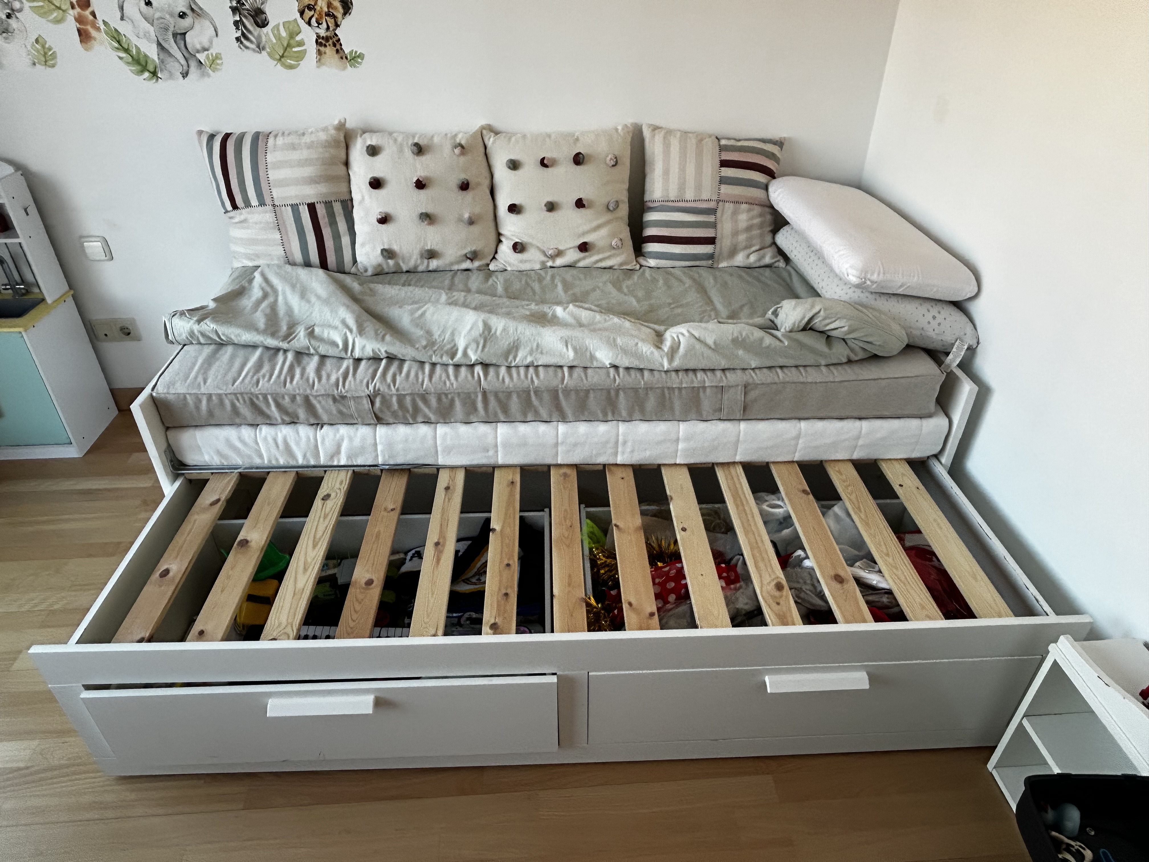 Cama con cama nido — imagen 4