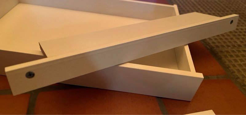 Escritorio pequeño blanco — imagen 5