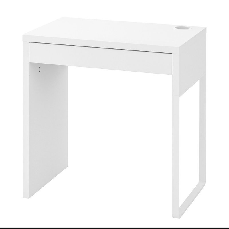 Escritorio pequeño blanco — imagen 9