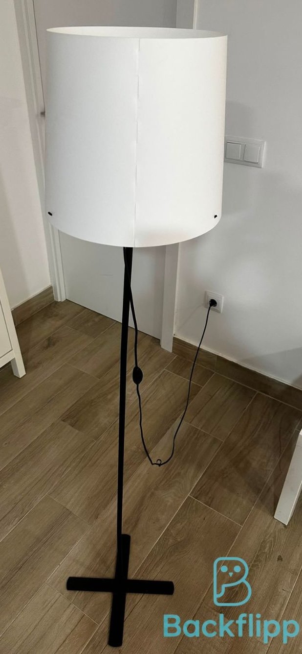 Lámpara de pie moderna beige y negra — imagen 2