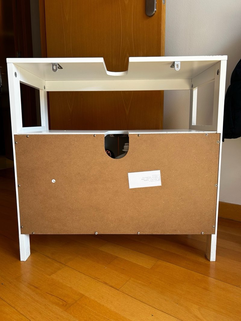 Mueble de baño blanco de madera — imagen 5
