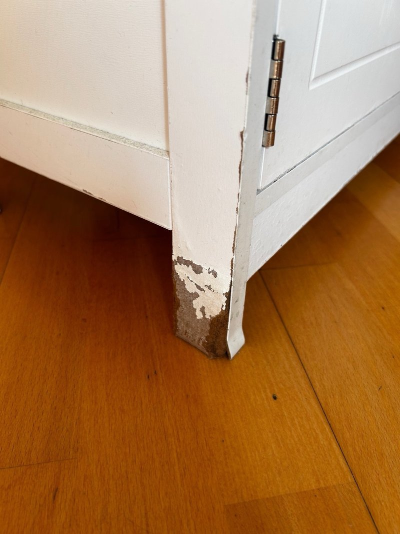 Mueble de baño blanco de madera — imagen 7