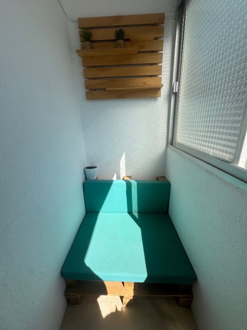 Mueble Pallet y Estante Madera