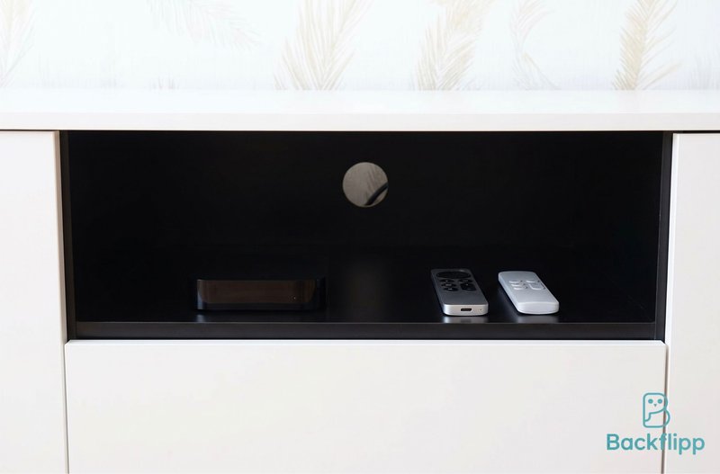 Mueble TV blanco moderno como nuevo — imagen 5