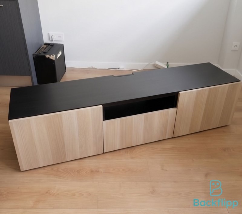Mueble TV negro y madera — imagen 5