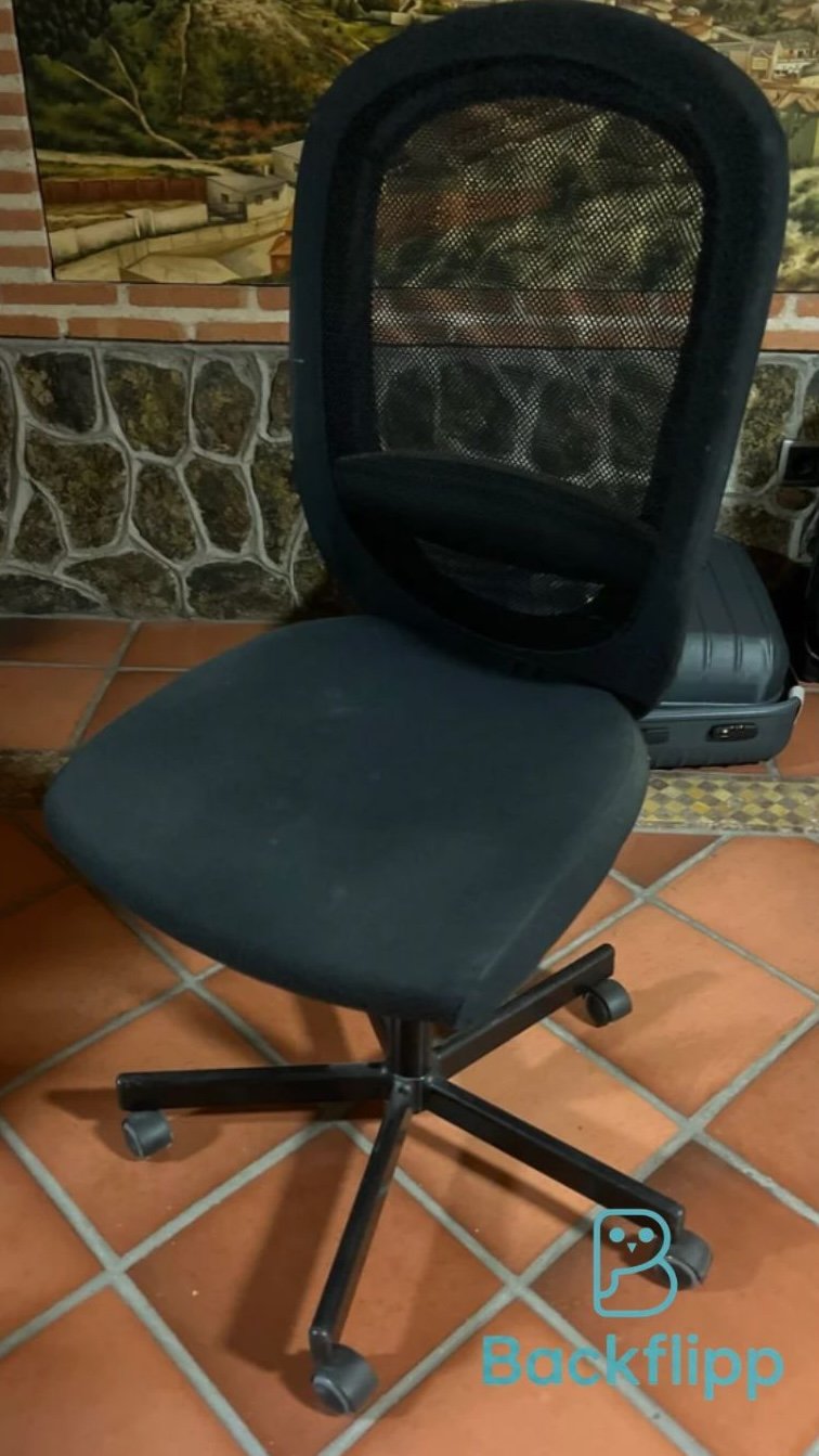 Silla de oficina ergonómica negra — imagen 2