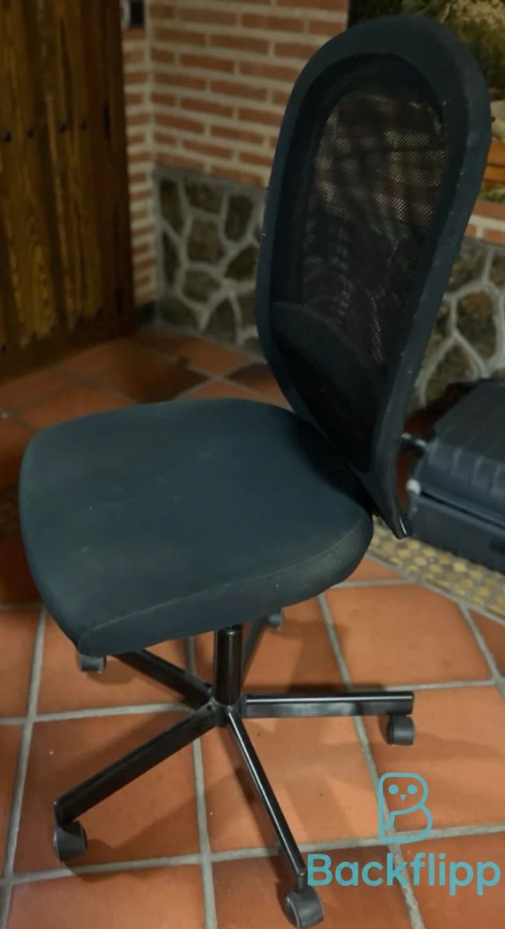 Silla de oficina ergonómica negra — imagen 3