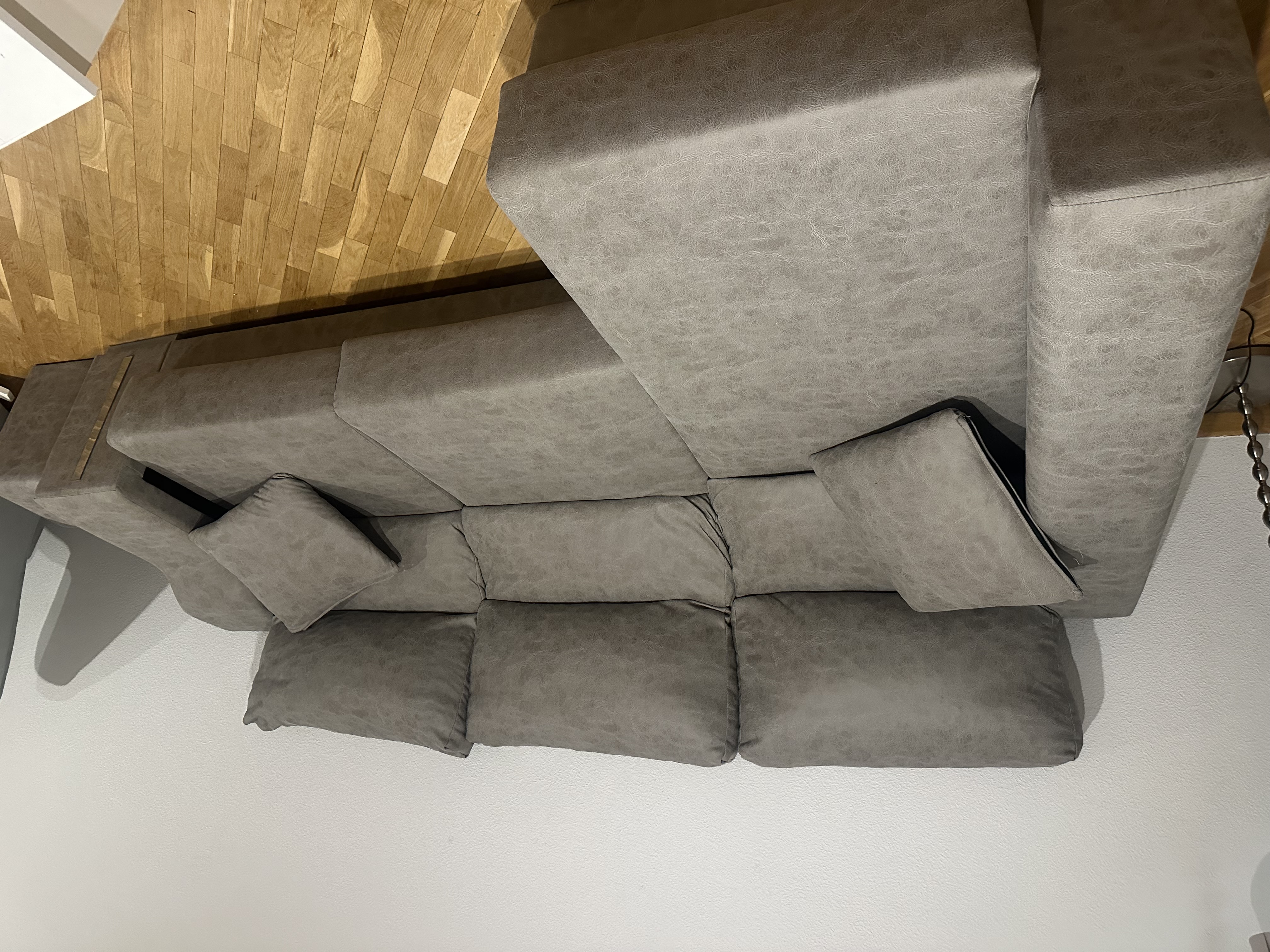 Sofá chaise longue 3 plazas con asientos deslizantes y reposacabezas reclinables — imagen 3
