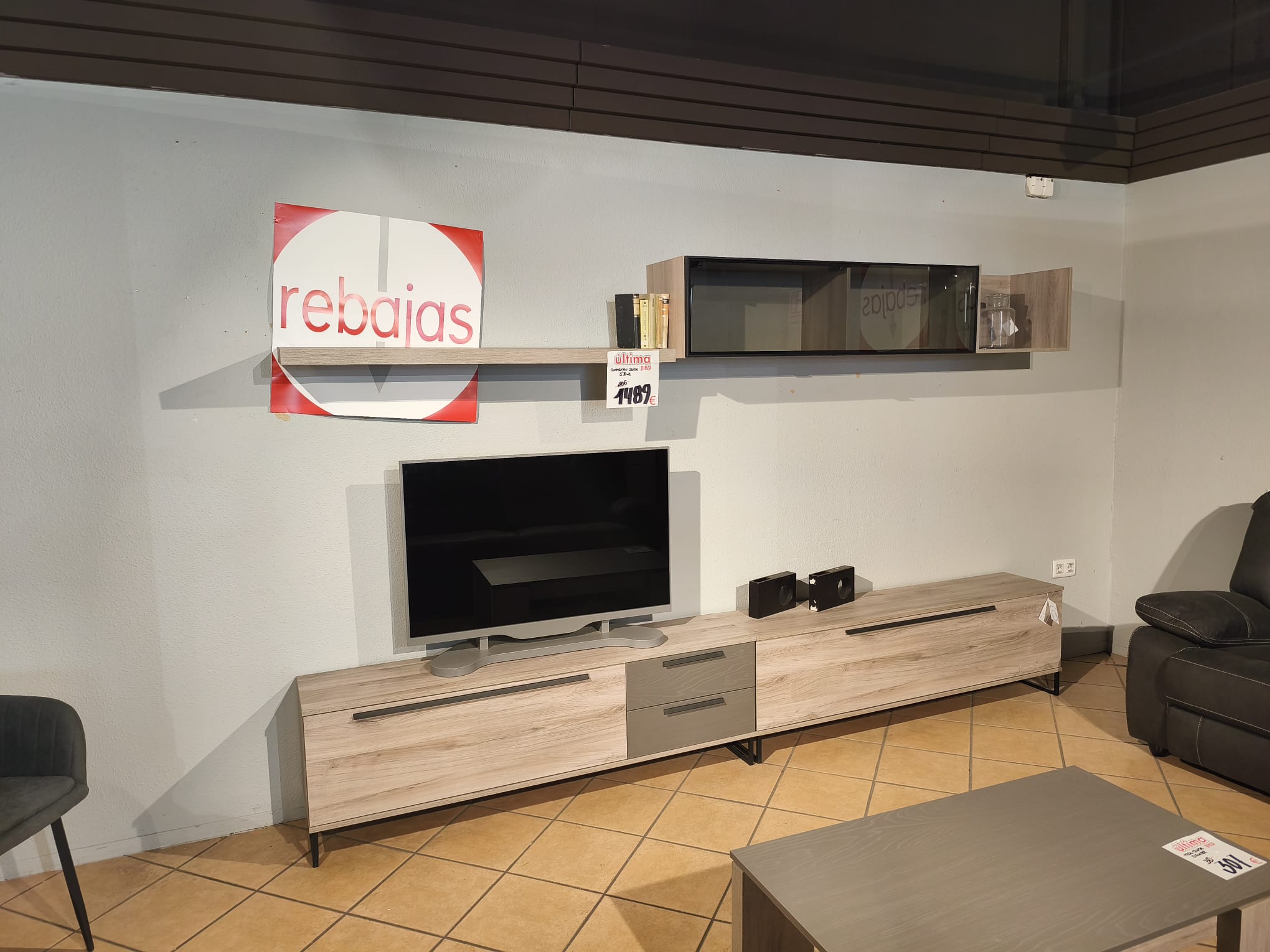 Conjunto salón modular con mueble TV y módulo de pared — imagen 2