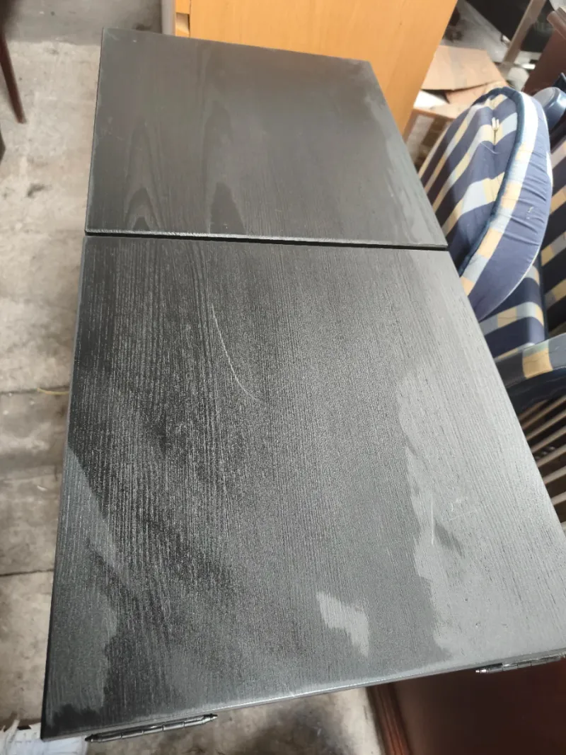 Mesa auxiliar plegable de madera en color gris — imagen 5