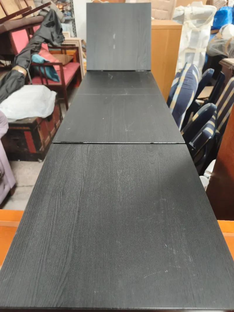 Mesa auxiliar plegable de madera en color gris — imagen 6