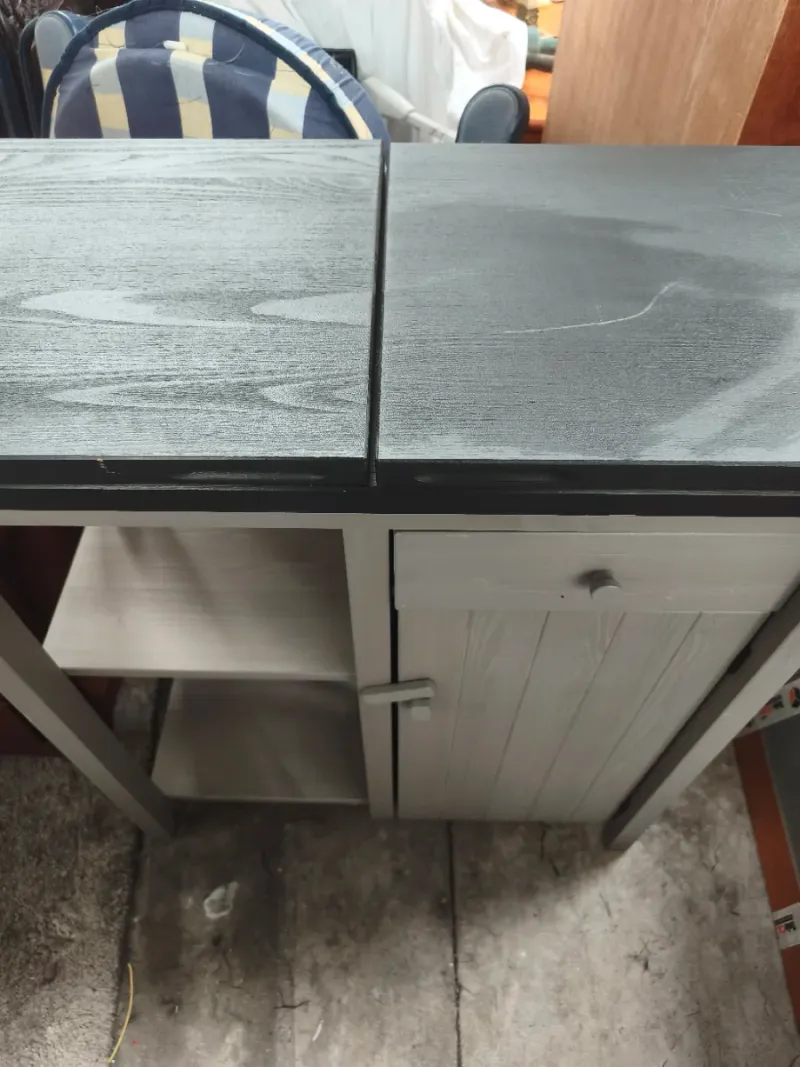 Mesa auxiliar plegable de madera en color gris — imagen 7