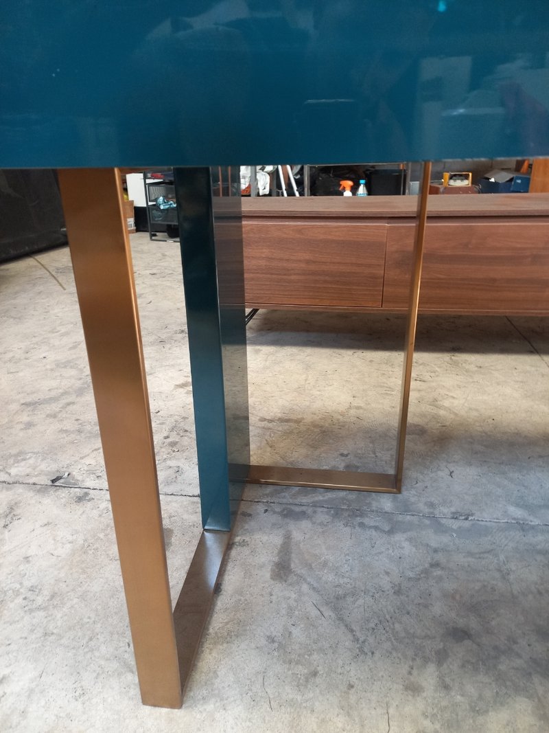 Mueble de diseño en color azul — imagen 6