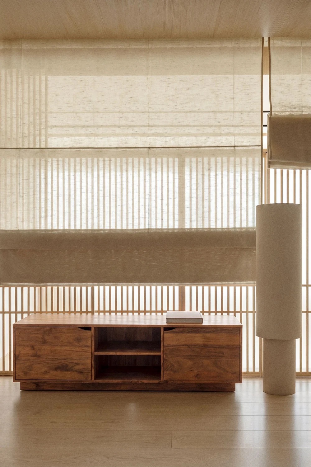 Mueble de TVv SKLUM como nuevo. — imagen 8