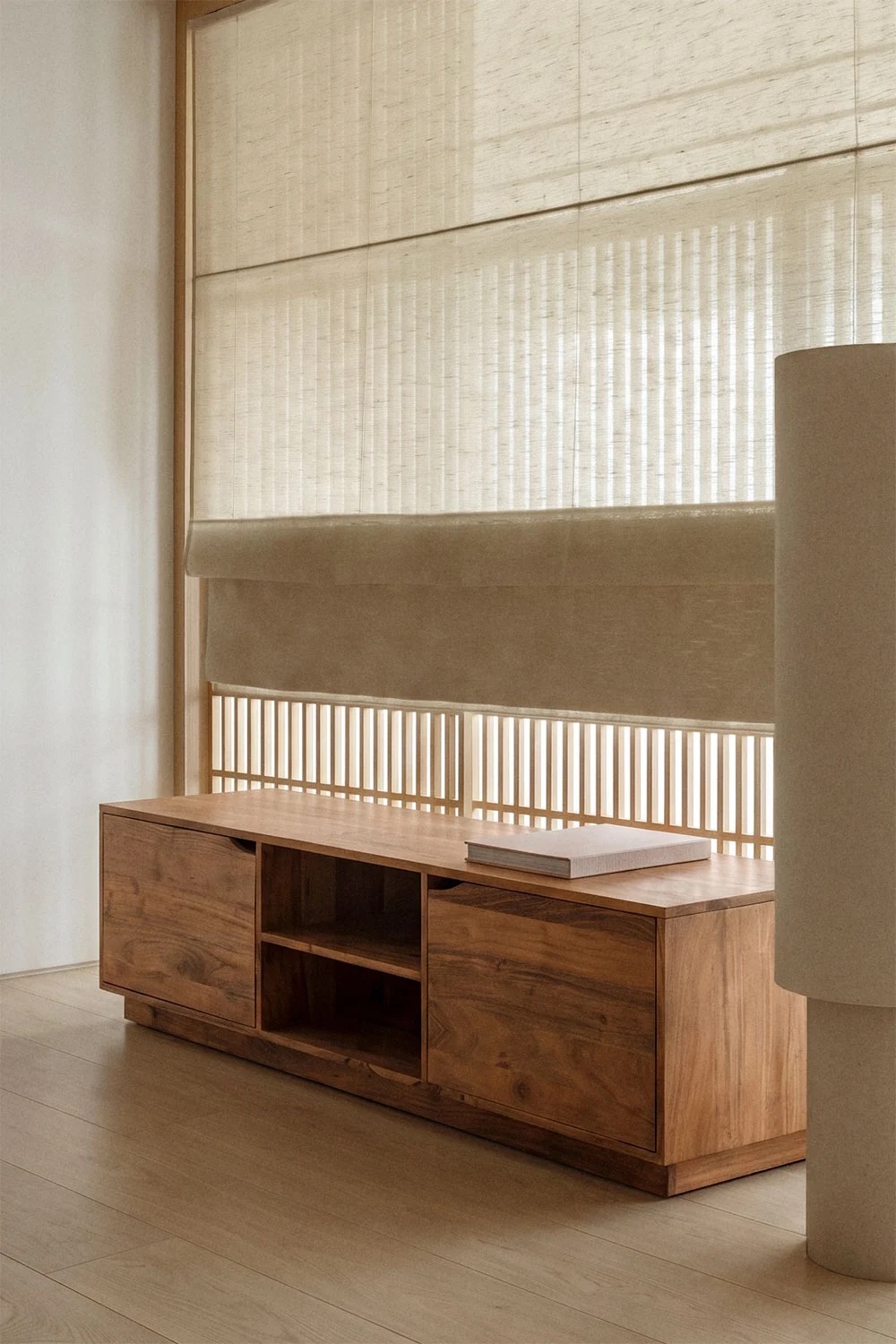Mueble de TVv SKLUM como nuevo.