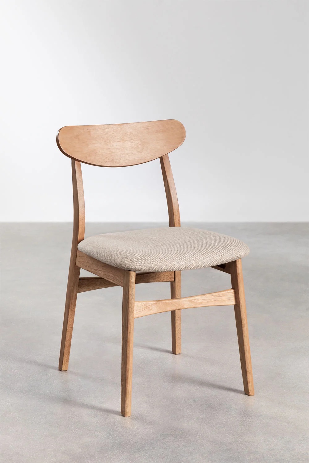 Silla de comedor SKLUM tapizada en tela y en madera como nueva. — imagen 3