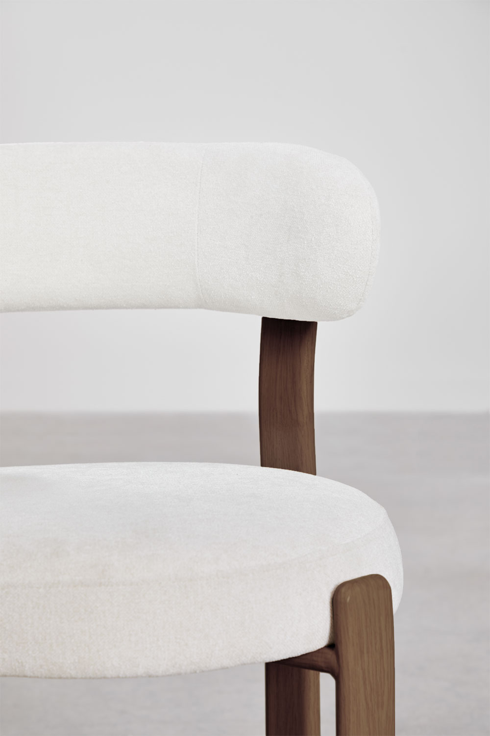 Silla de comedor SKLUM tapizada y en hierro como nueva — imagen 7