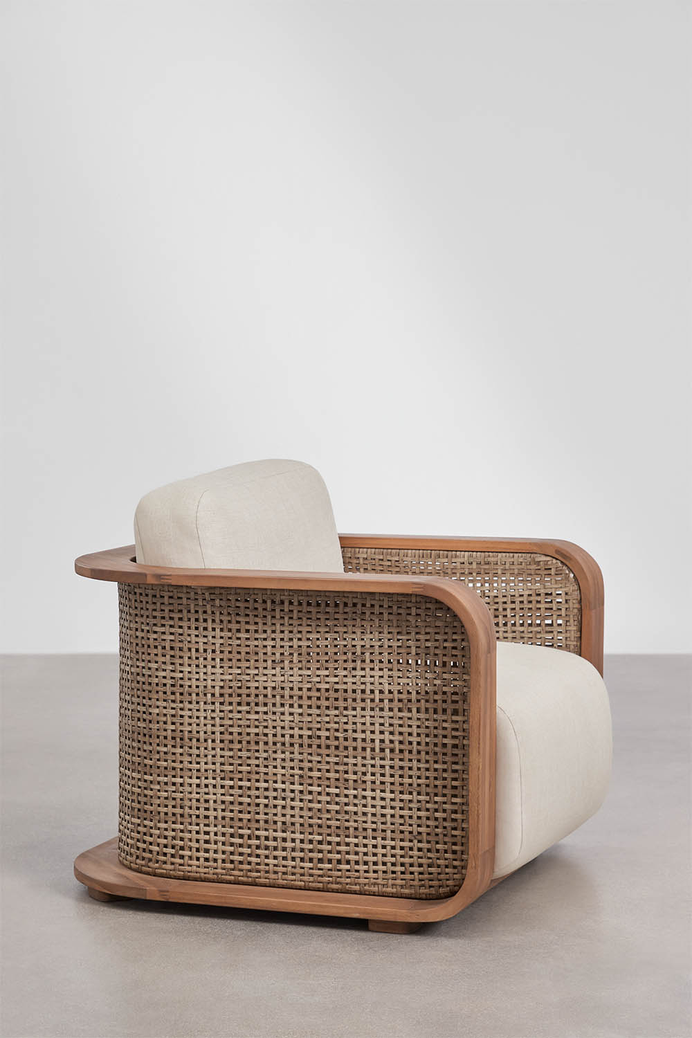 Sillón de jardín SKLUM en madera de acacia como nuevo — imagen 4