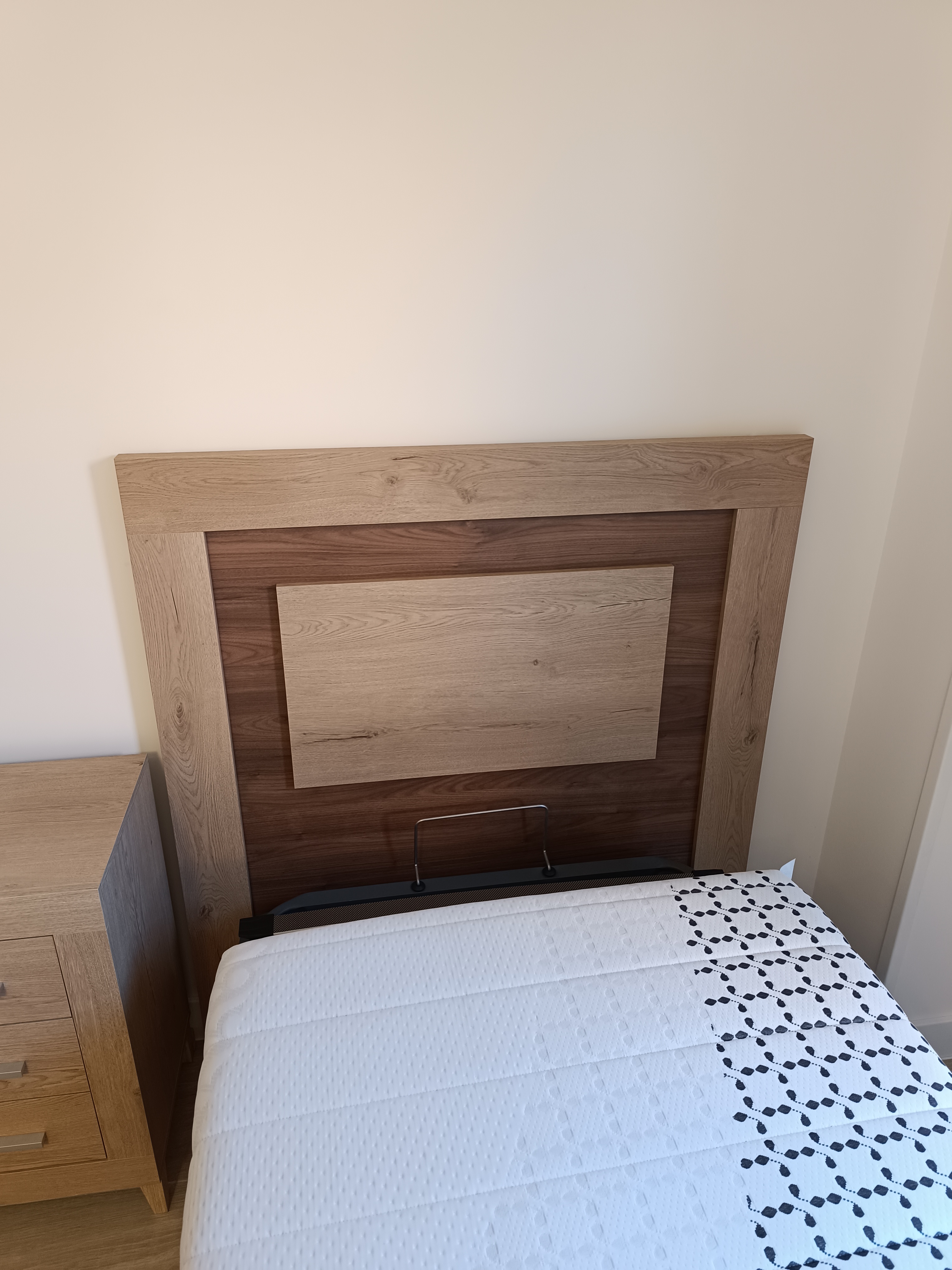 Dormitorio nuevo 90x190