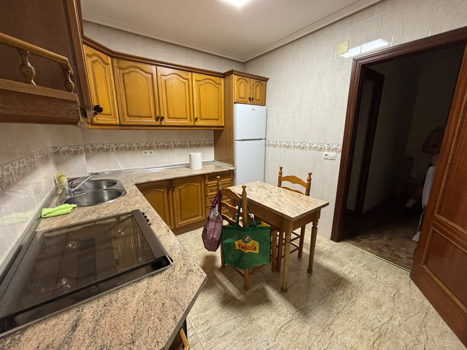 🍽️ Cocina completa de estilo clásico — imagen 2