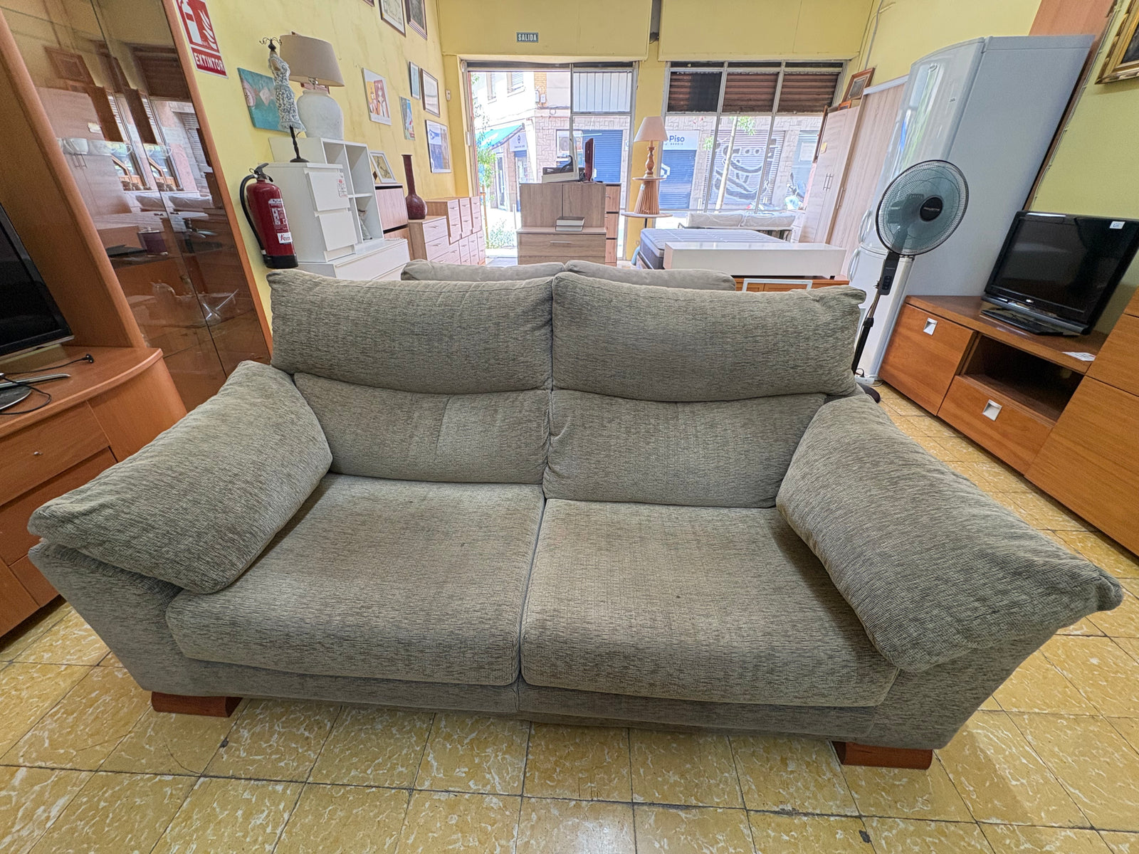 Sofá biplaza gris tela