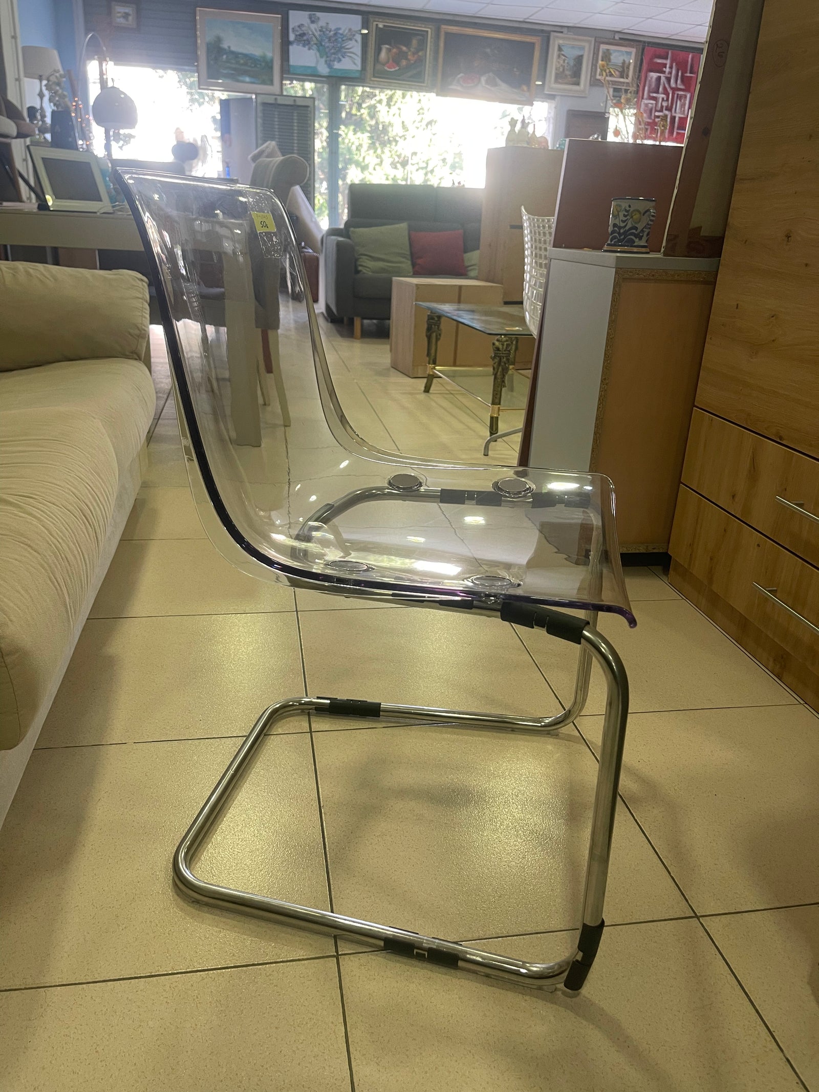 Silla transparente — imagen 2