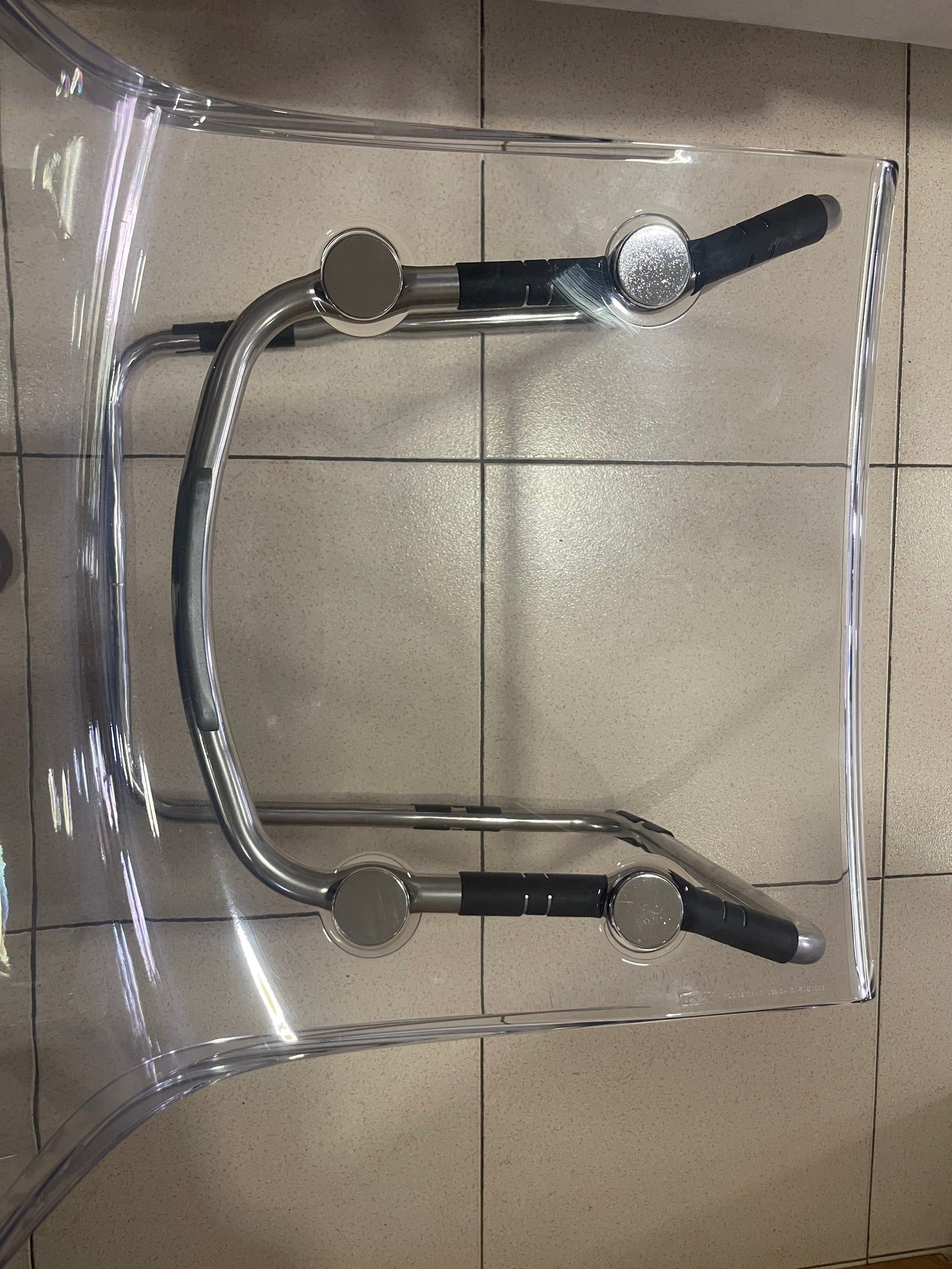 Silla transparente — imagen 3