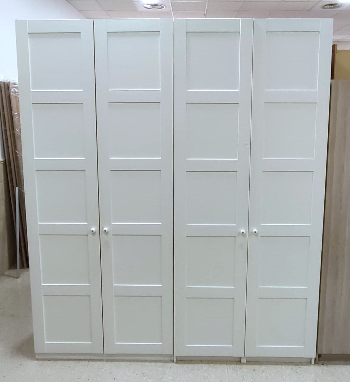 Armario "pax" cuatro puertas