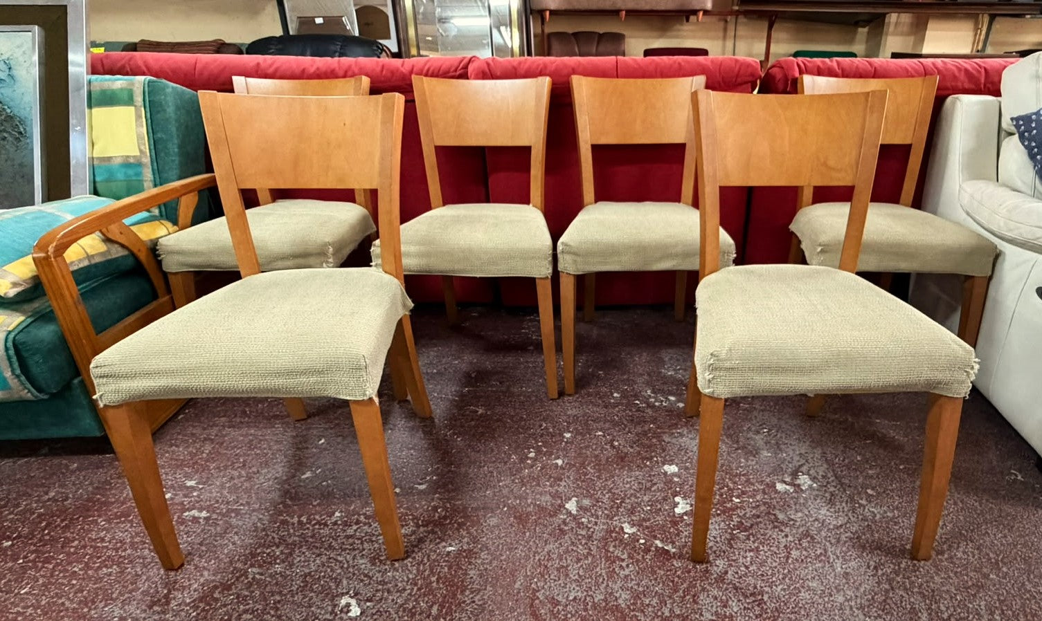 Mesa de comedor y sillas — imagen 4