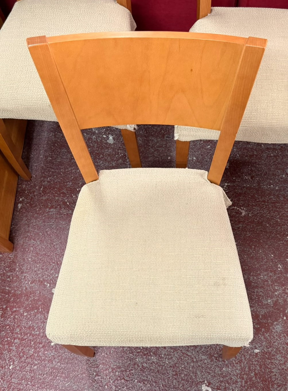 Mesa de comedor y sillas — imagen 6