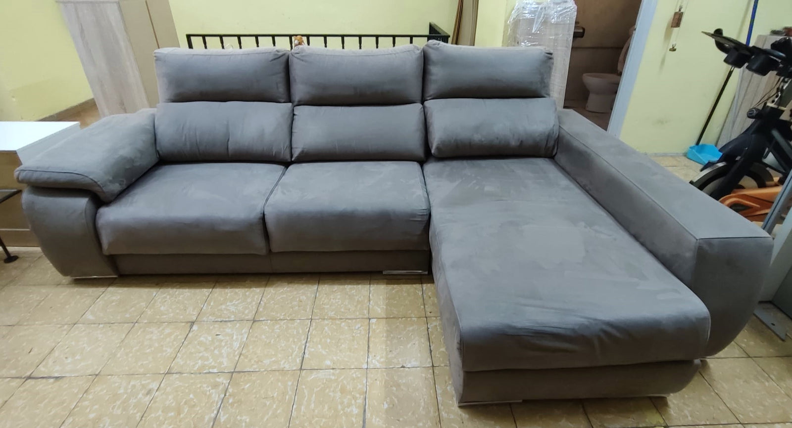 Sofá chaise longue — imagen 2