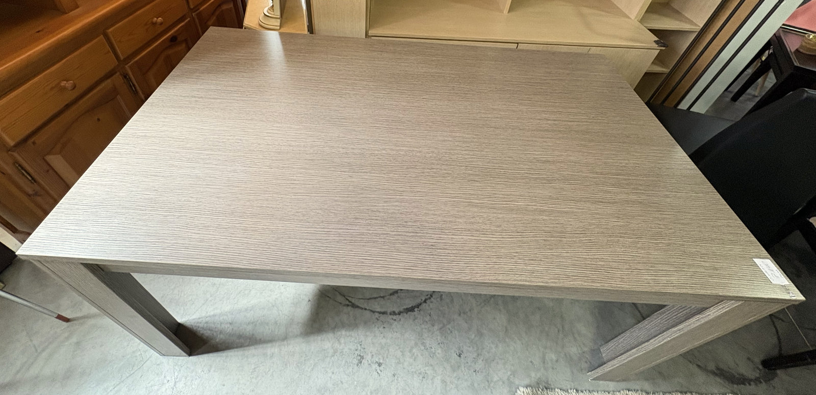 Mesa de comedor — imagen 4