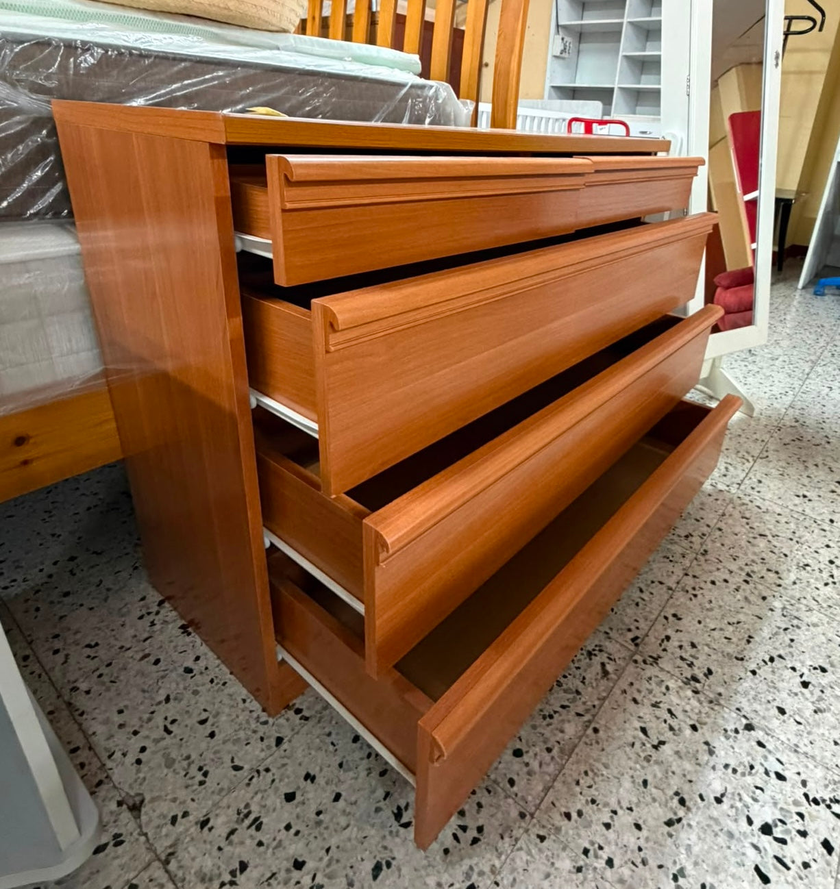 Cómoda — imagen 2
