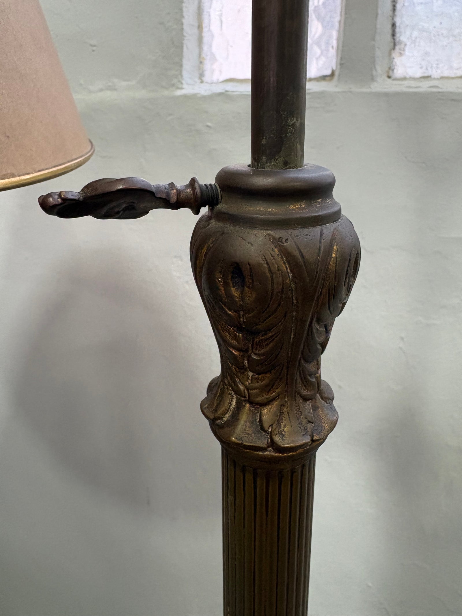 Lámpara de pie vintage — imagen 7