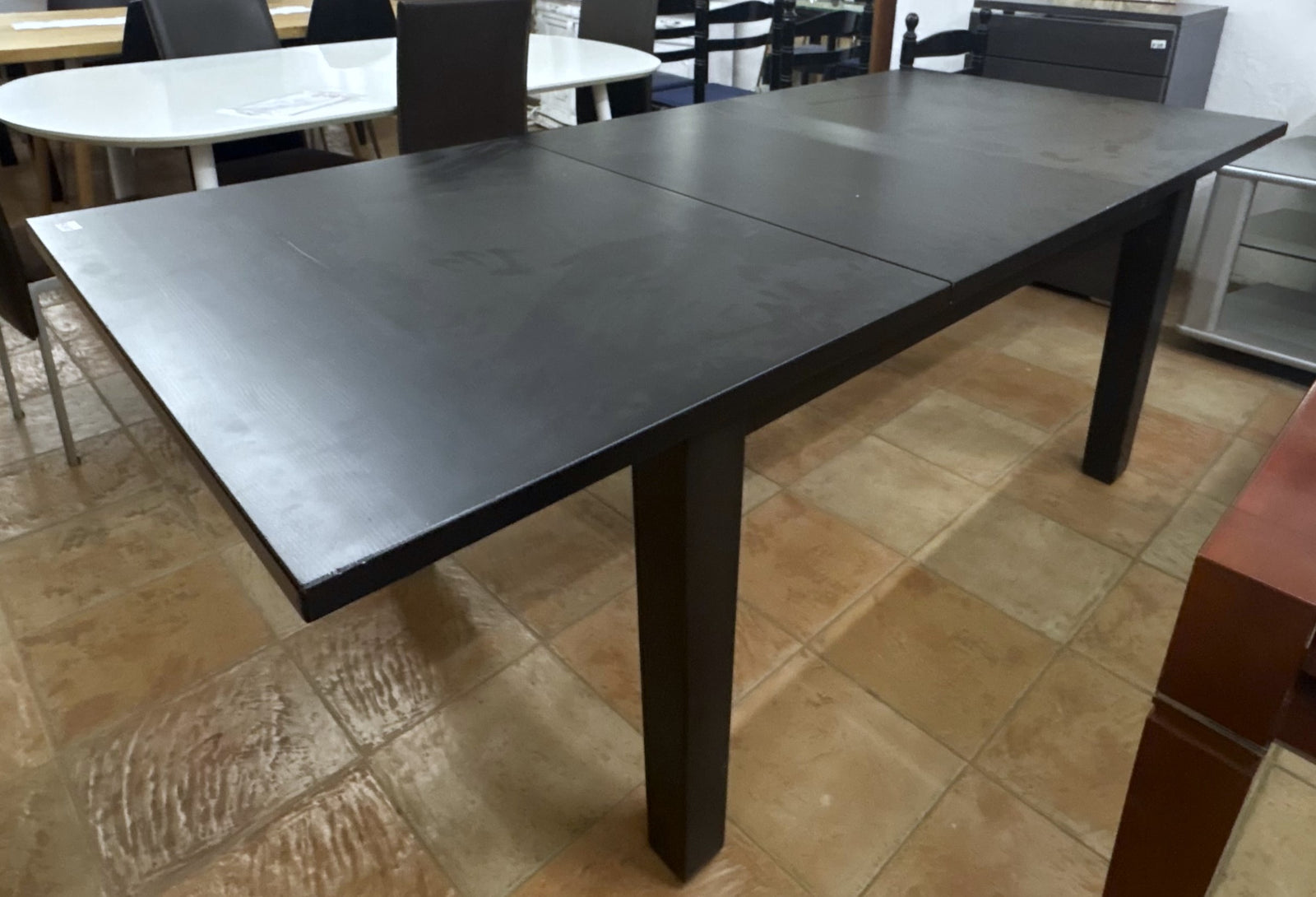 Mesa de comedor — imagen 4