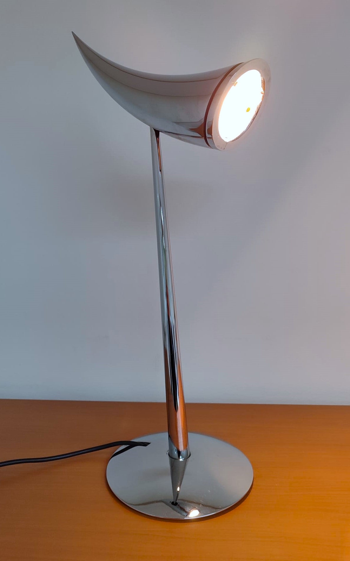 Lámpara de mesa "ara" — imagen 5