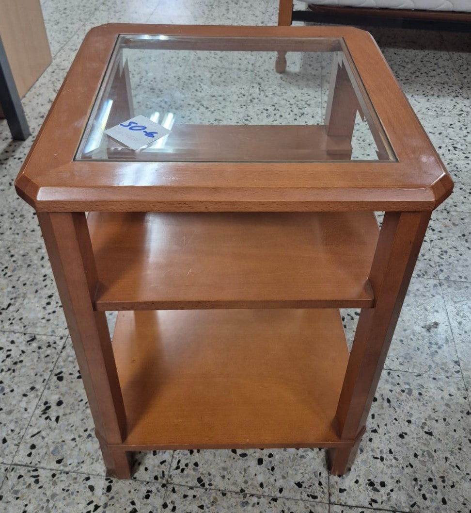 Mesita auxiliar
