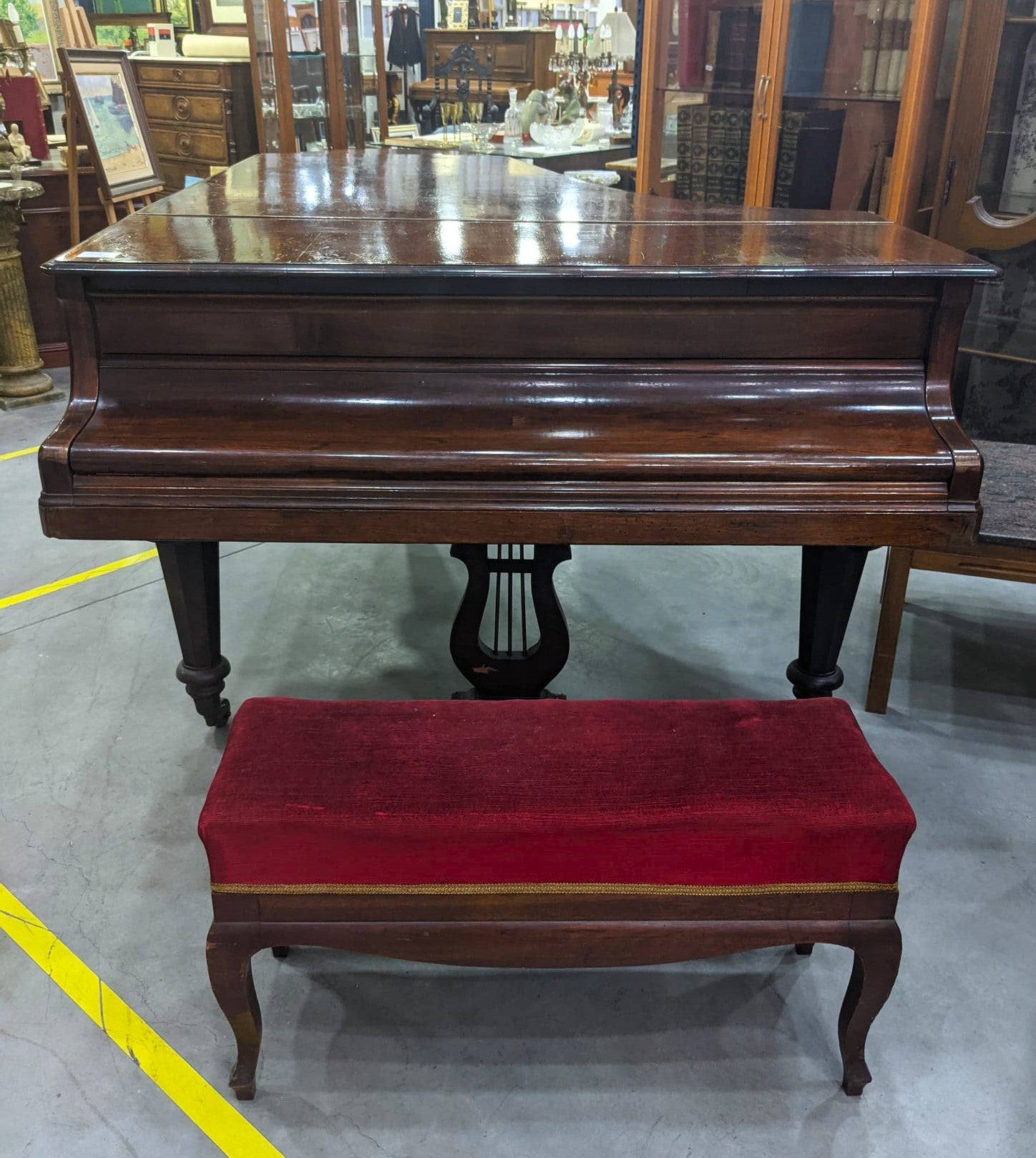 Piano de cola antiguo — imagen 2