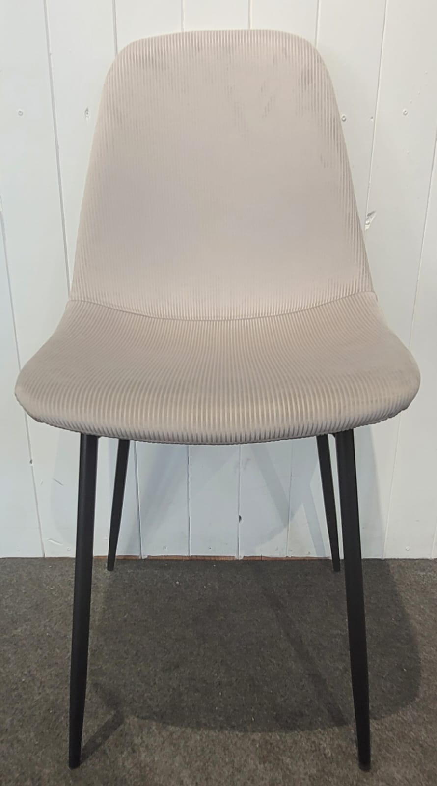 Silla estilo glamm — imagen 3