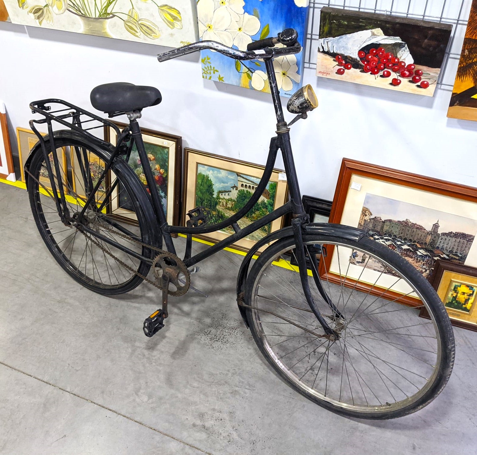 Bicicleta clásica de paseo vintage — imagen 2