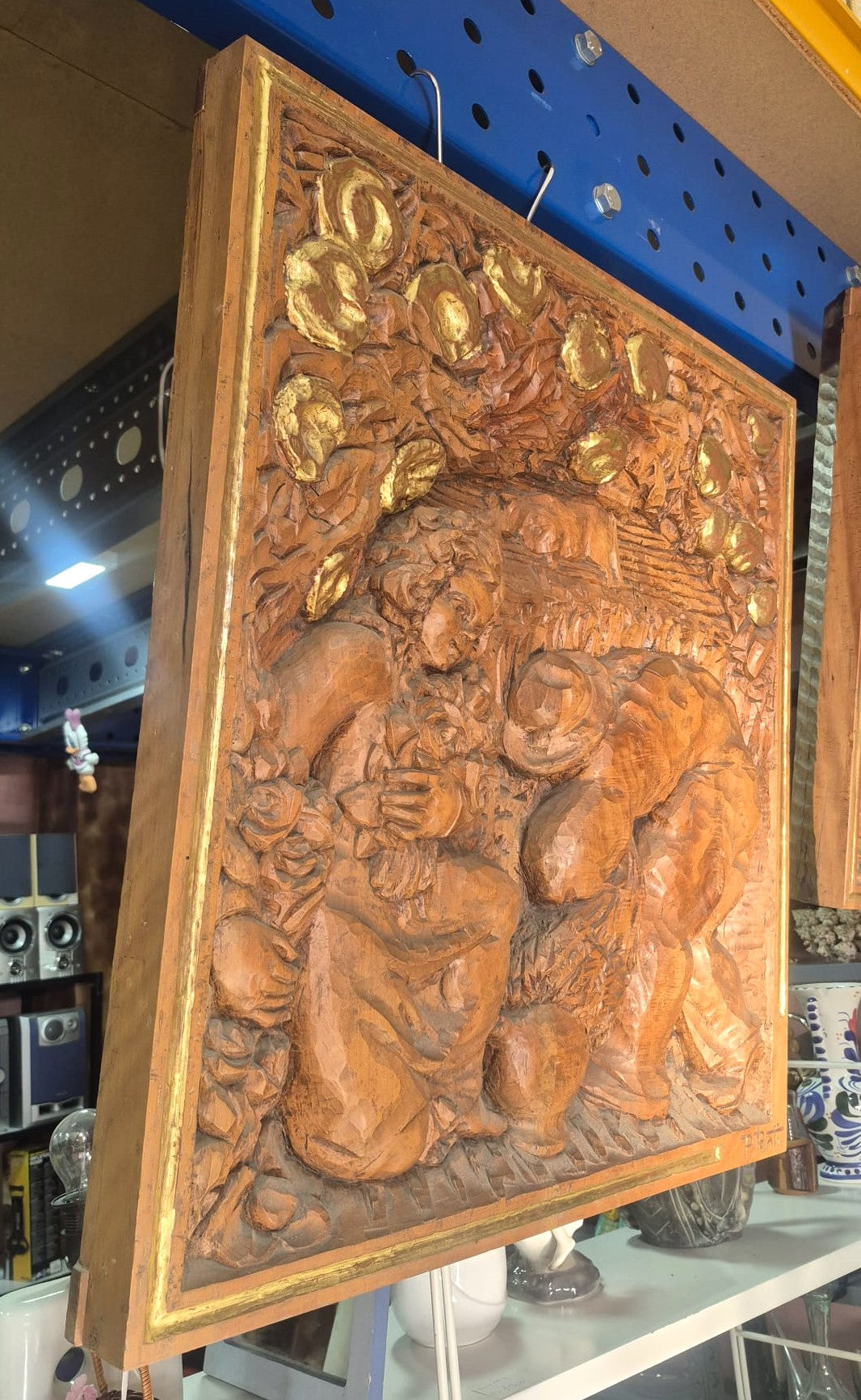 Relieve en madera pere puntí i terra — imagen 4