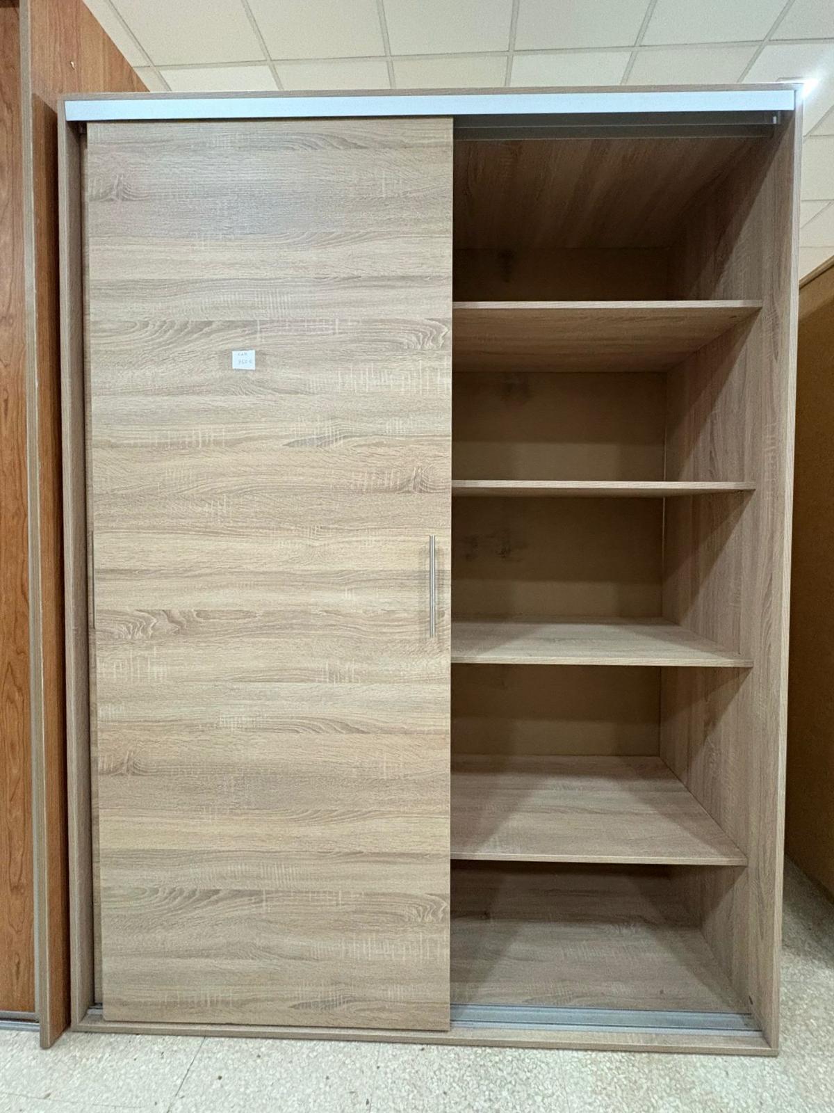 Armario puertas correderas — imagen 4
