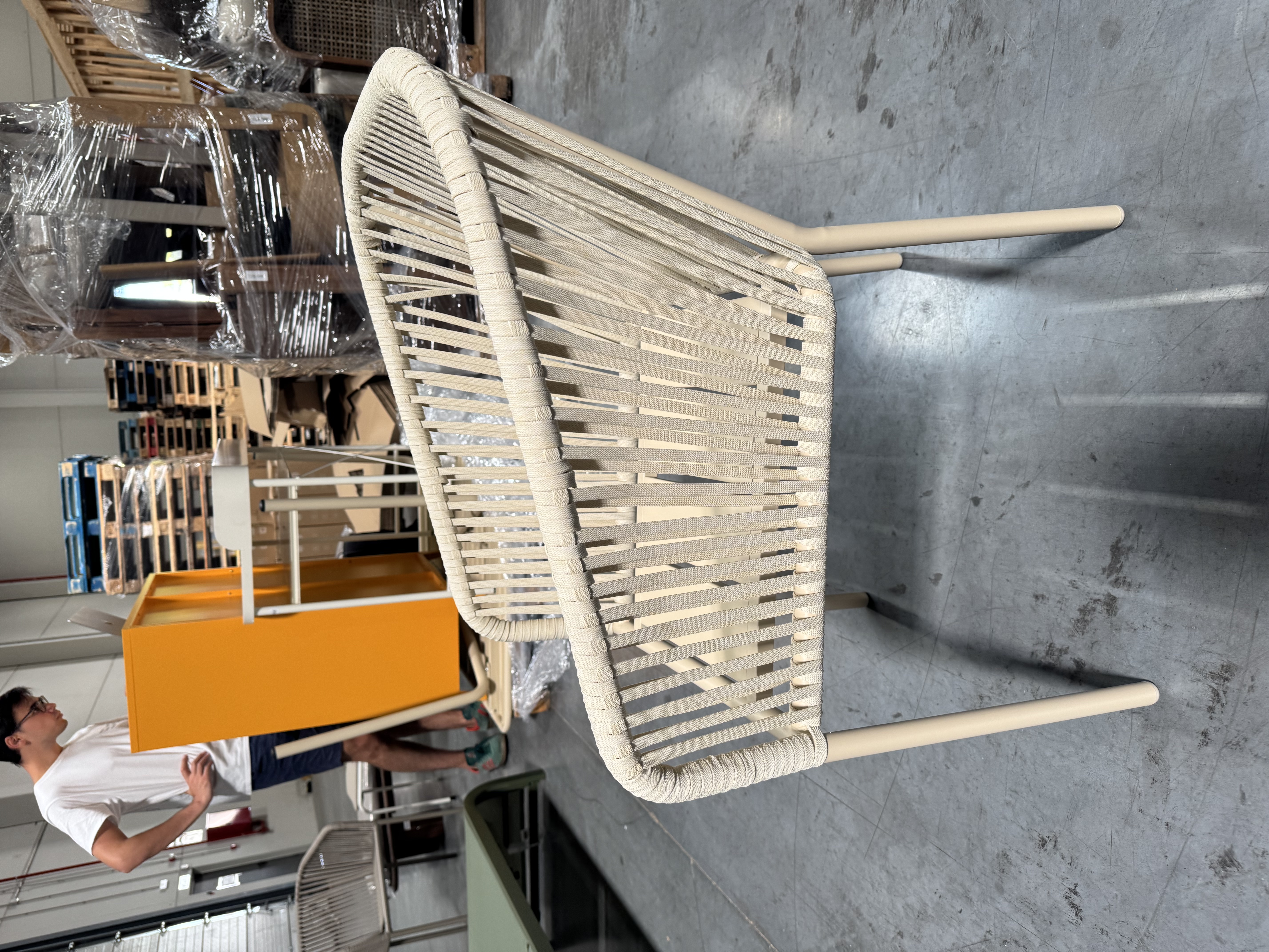Silla de jardín SKLUM con reposabrazos en aluminio y cuerda trenzada como nueva — imagen 3