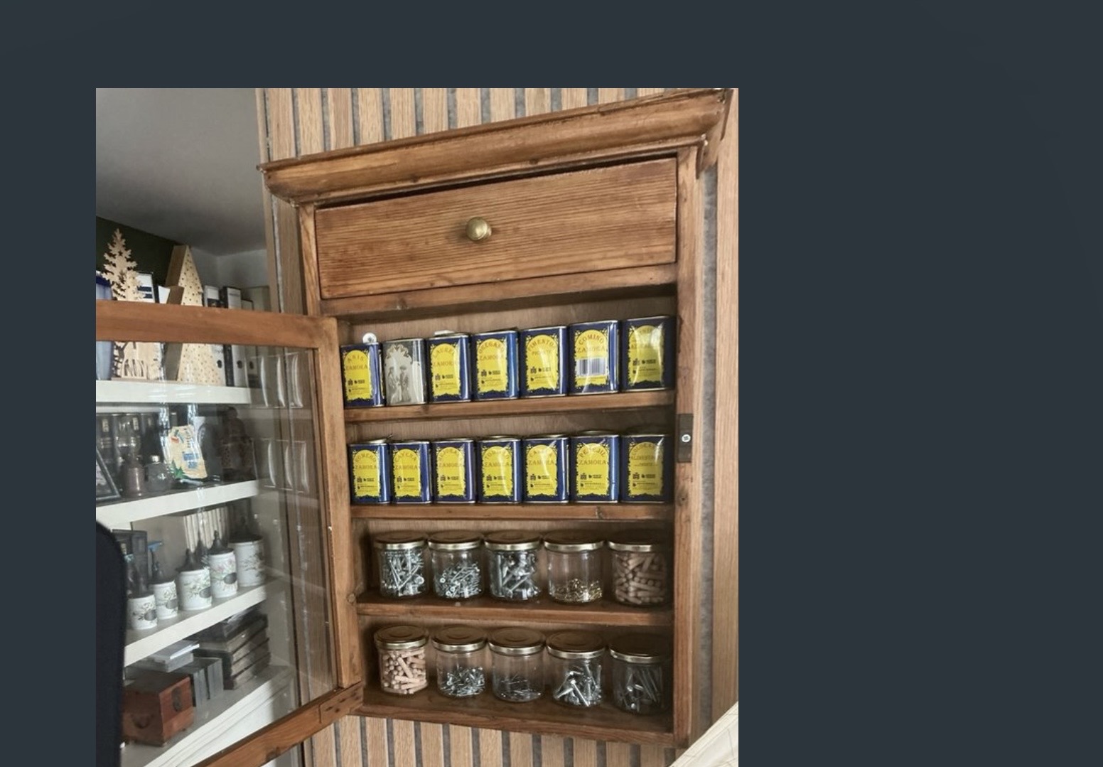 Vitrina antigua madera u cristal — imagen 3