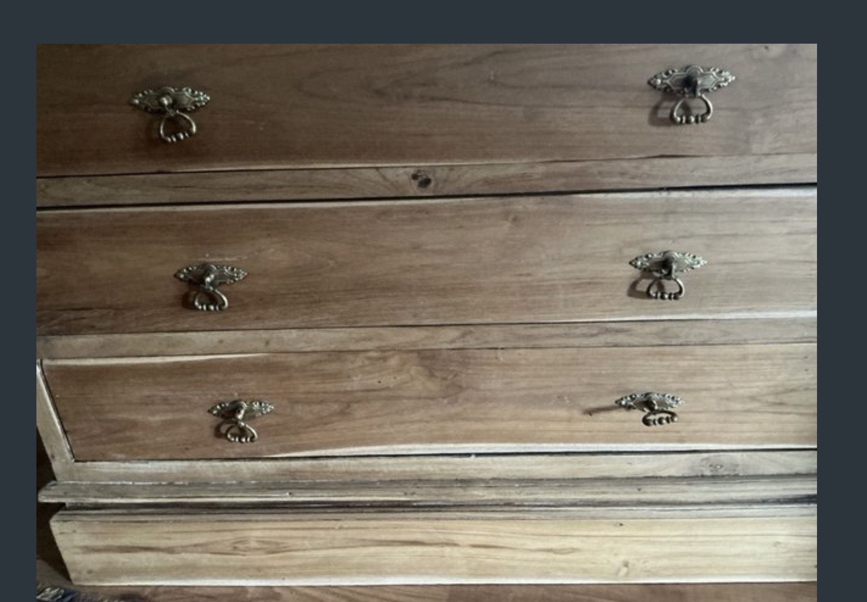 Cómoda cajonera madera antigua — imagen 4