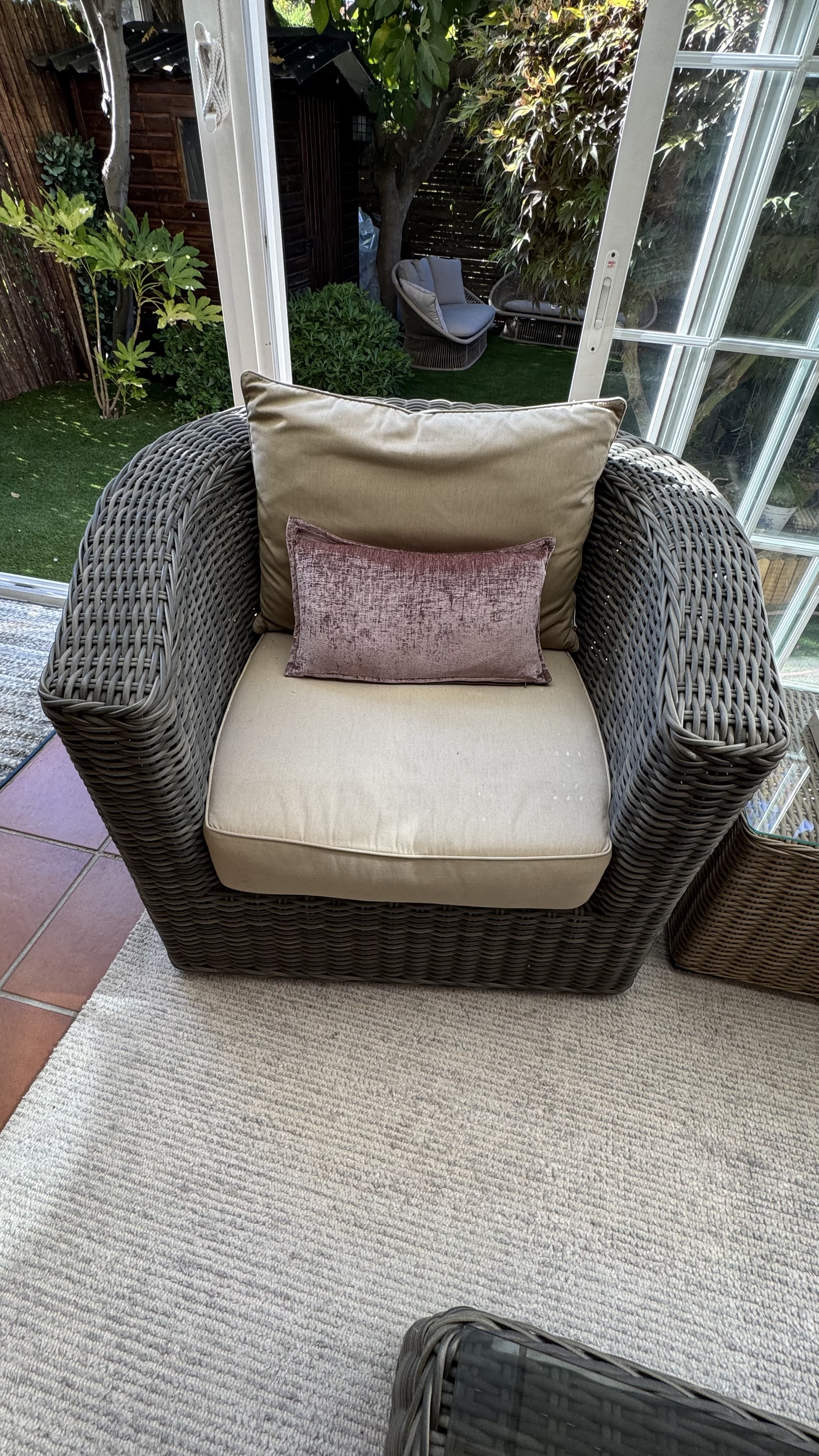 Conjunto sofá y sillones terraza — imagen 2