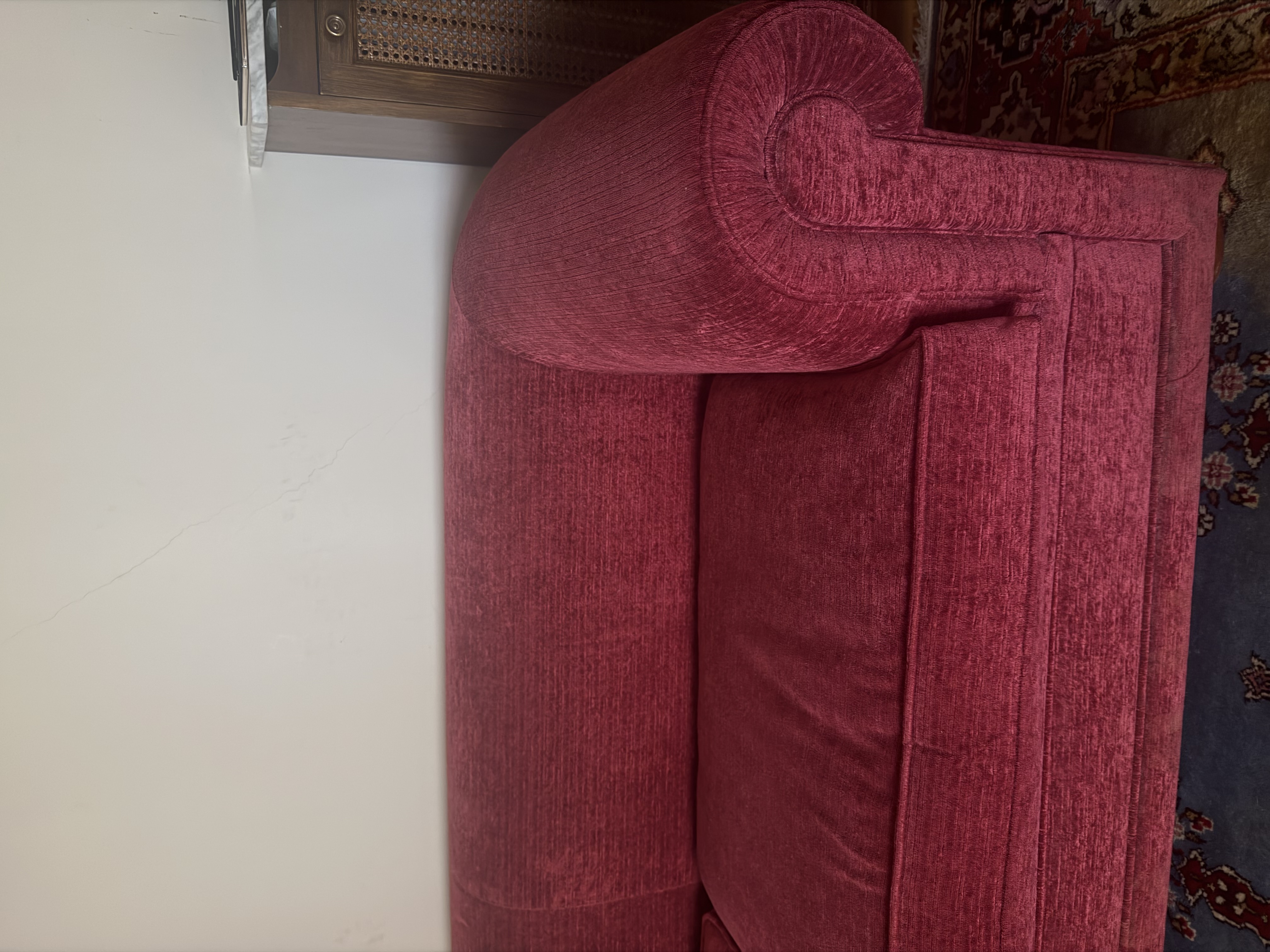 Sofá de Chenilla Rojo — imagen 5