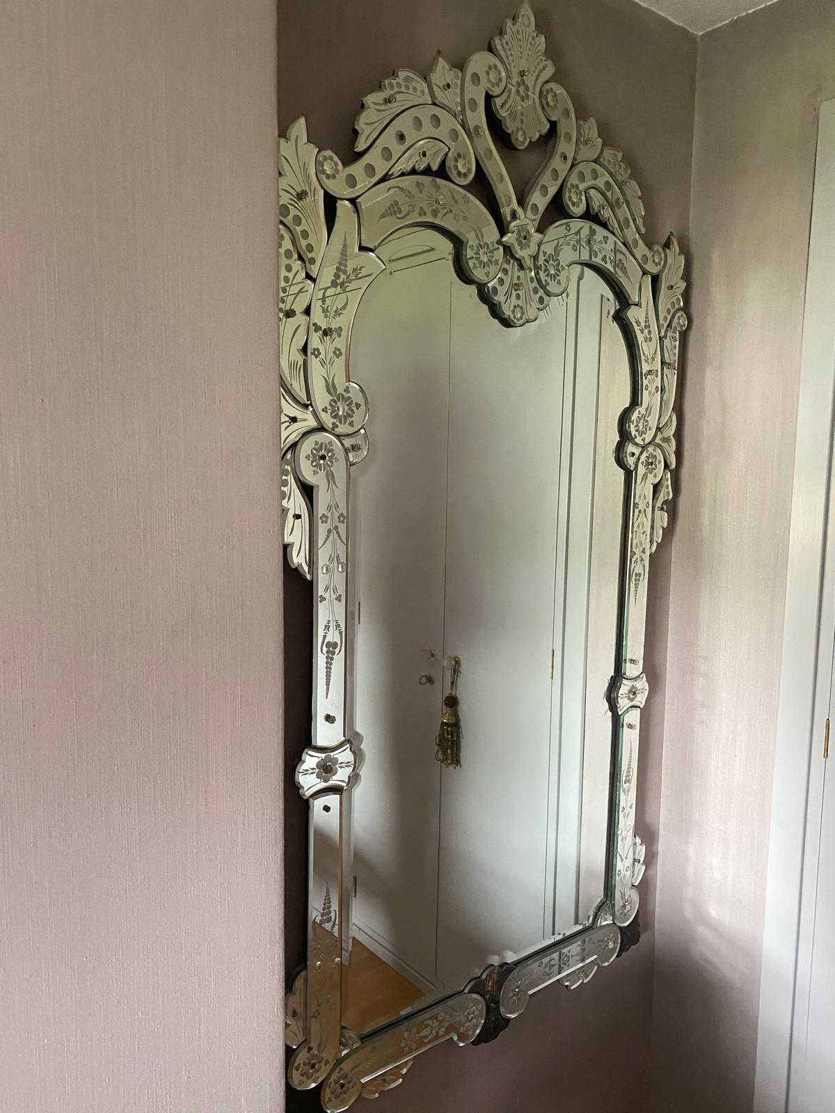 Espejo Veneciano XL de Cristal y Madera (Para Restaurar)
