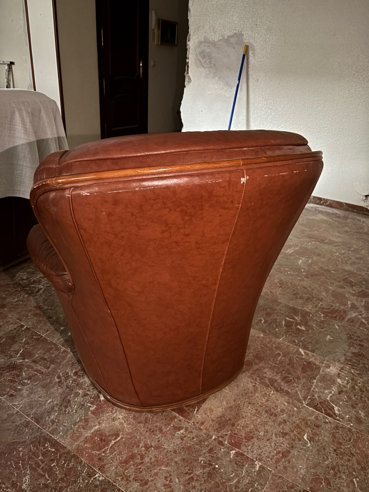 Sillón clásico de escay — imagen 3
