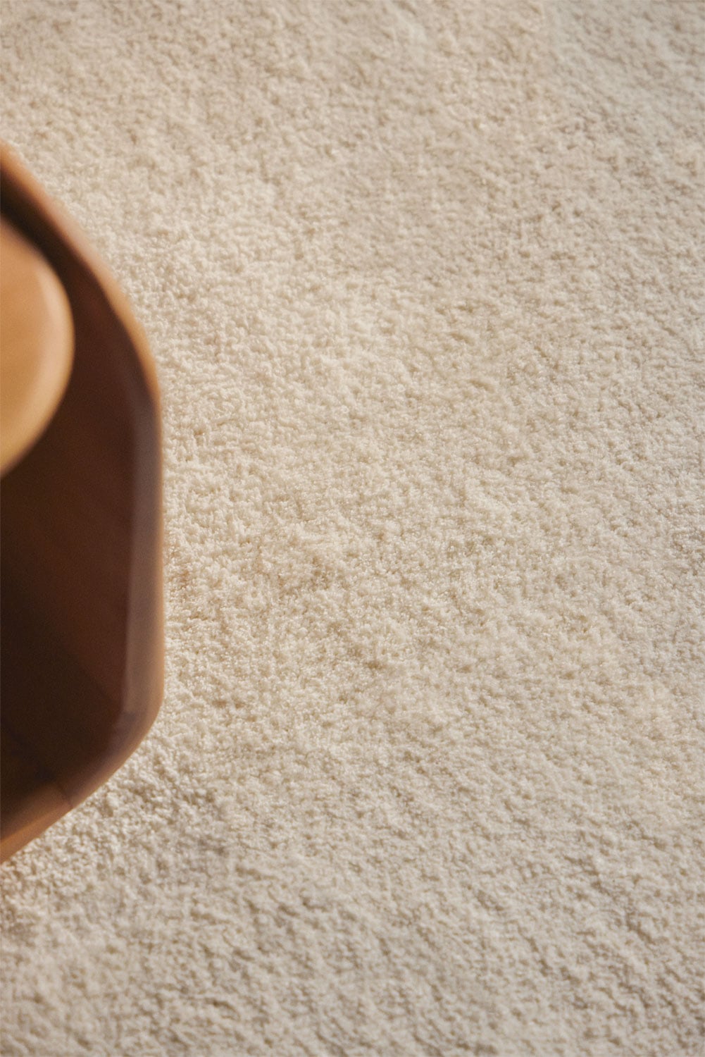 Alfombra SKLUM rectangular 200x300 beige crema como nueva — imagen 3